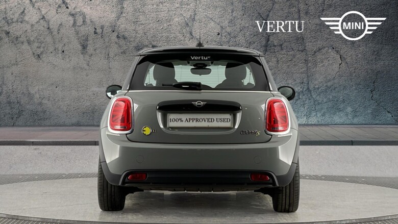 MINI Hatchback 135kW Cooper S Level 1 33kWh 3dr Auto Electric Hatchback